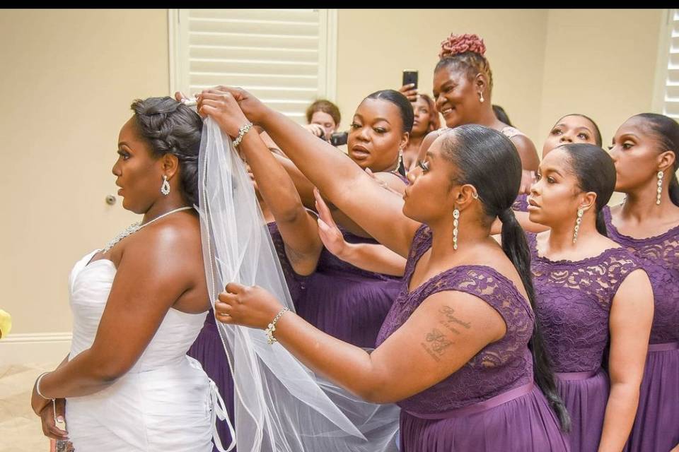 Ponytail bridesmaids