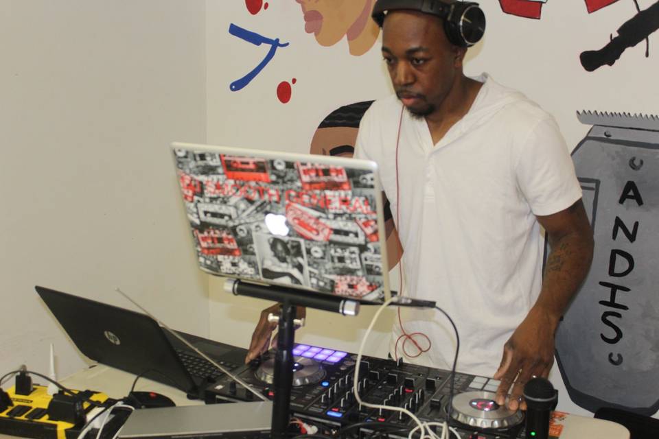 Smooth Entertainment LLC
