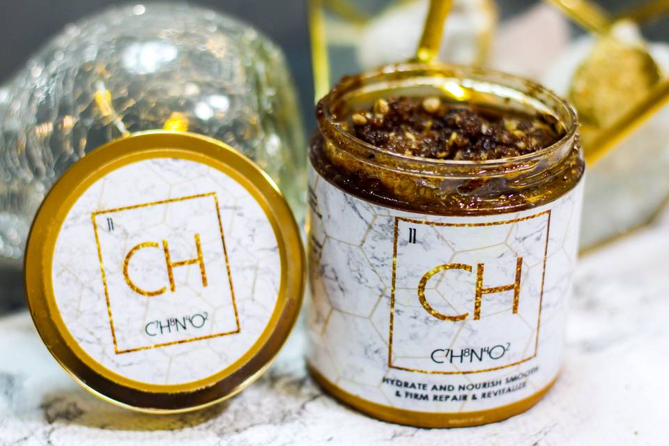 Chocolate molecule scrub