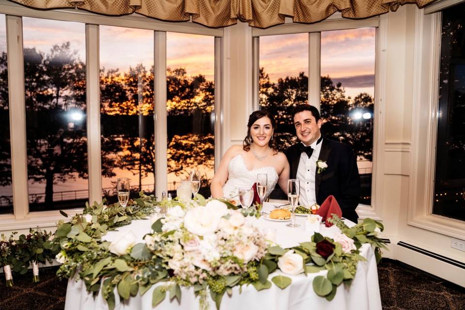 Sweetheart table