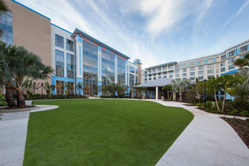 Cayman Court