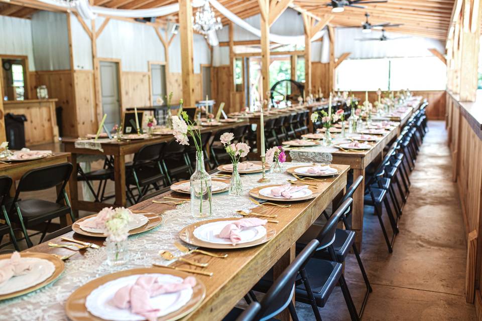 Valley Oaks Reception Barn