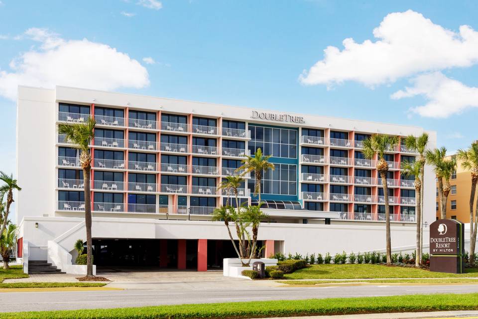Hotel Street Side