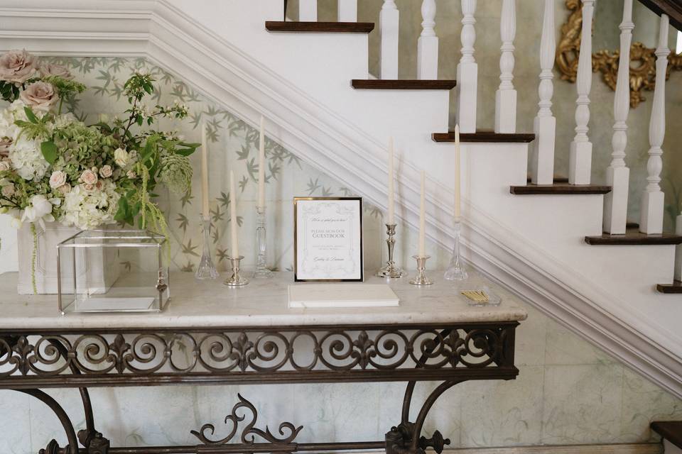 Welcome Table