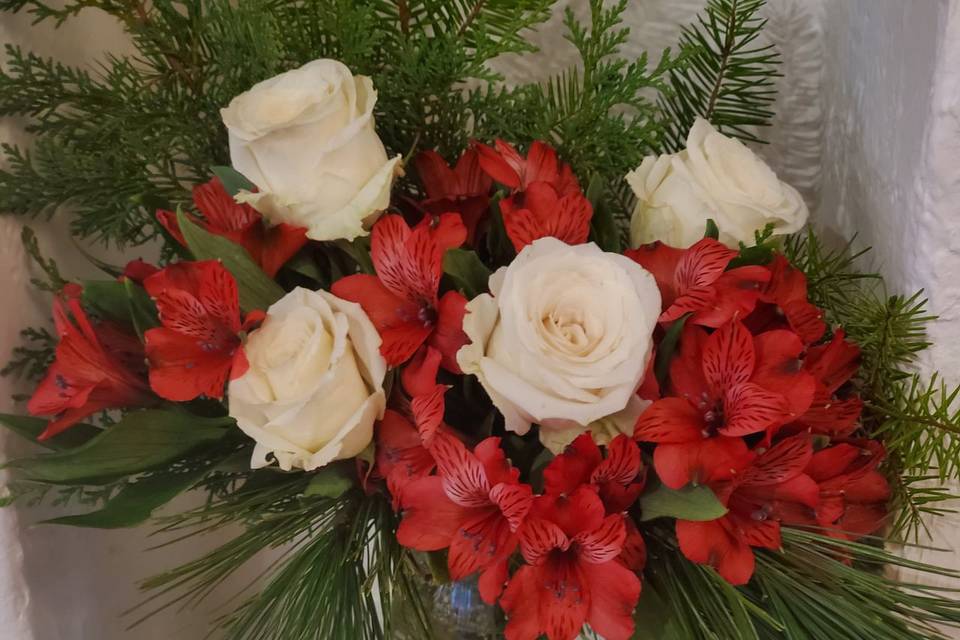 Flower Arrangement by Amore