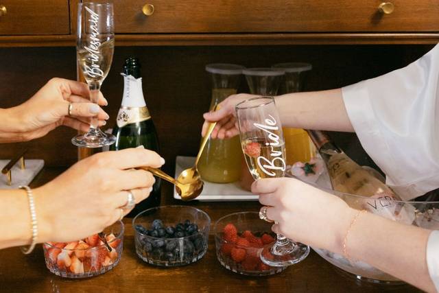 Mimosa Bar