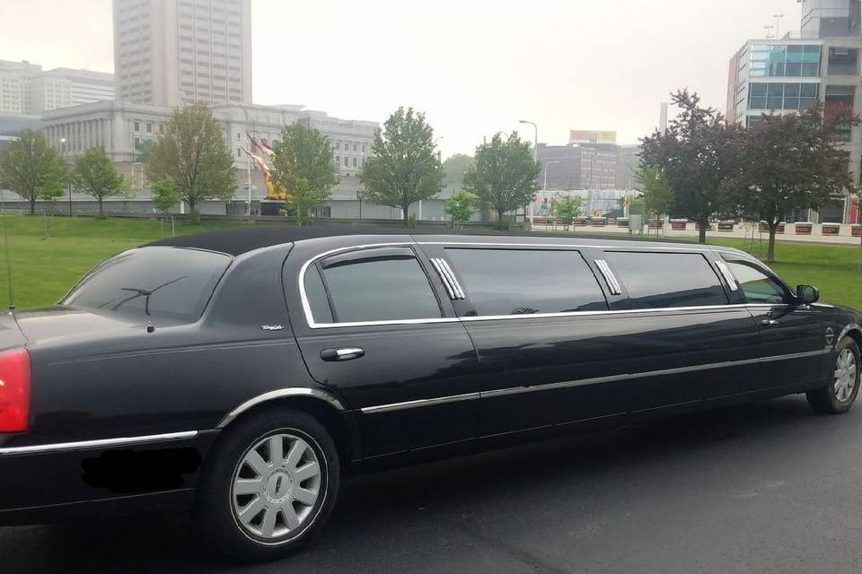 Stretch limo