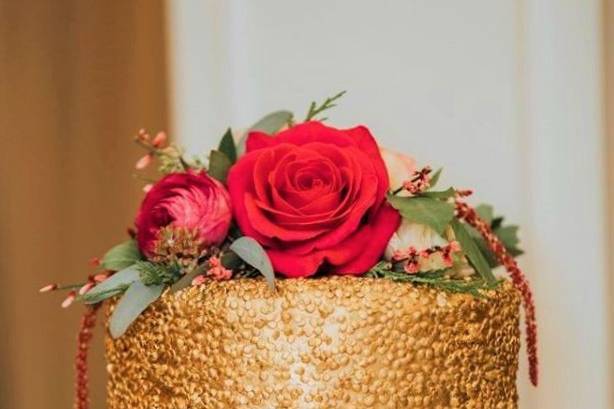 Metallic gold wedding cake