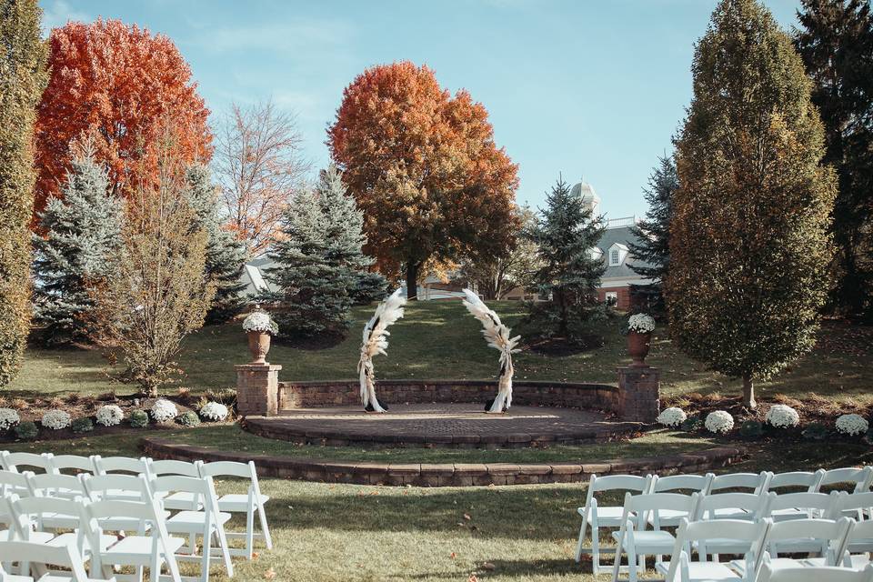 The 10 Best Wedding Decor & Lighting in Columbus - WeddingWire