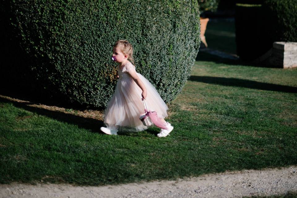 Flower girl