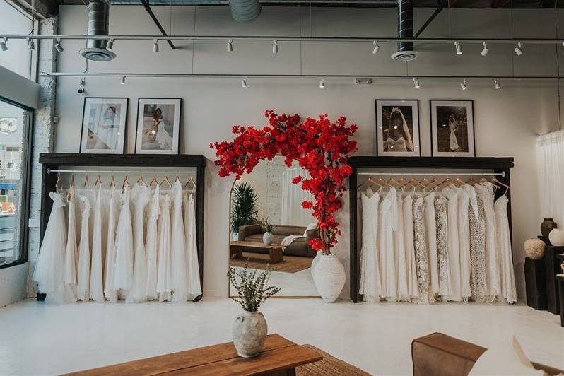 PHOENIX BRIDAL BOUTIQUE