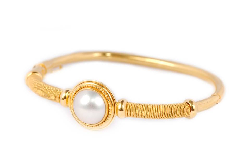18k yellow gold pearl bracelet