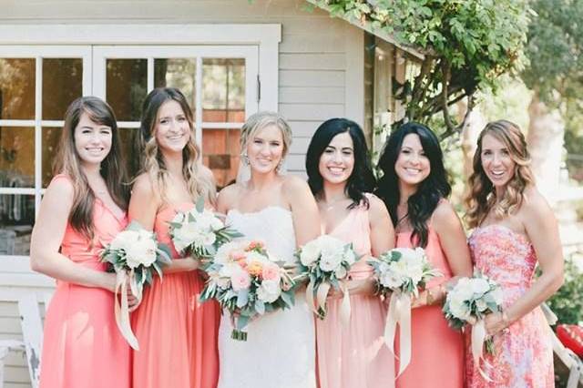 The bride with her bridesmaids
