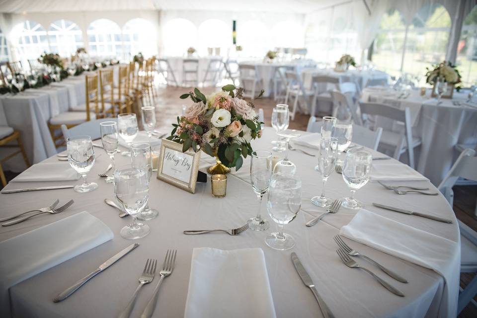 White, Peach & Gold Tablescape