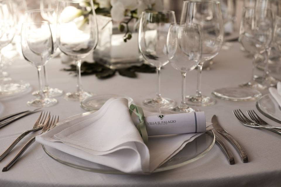 Table setting