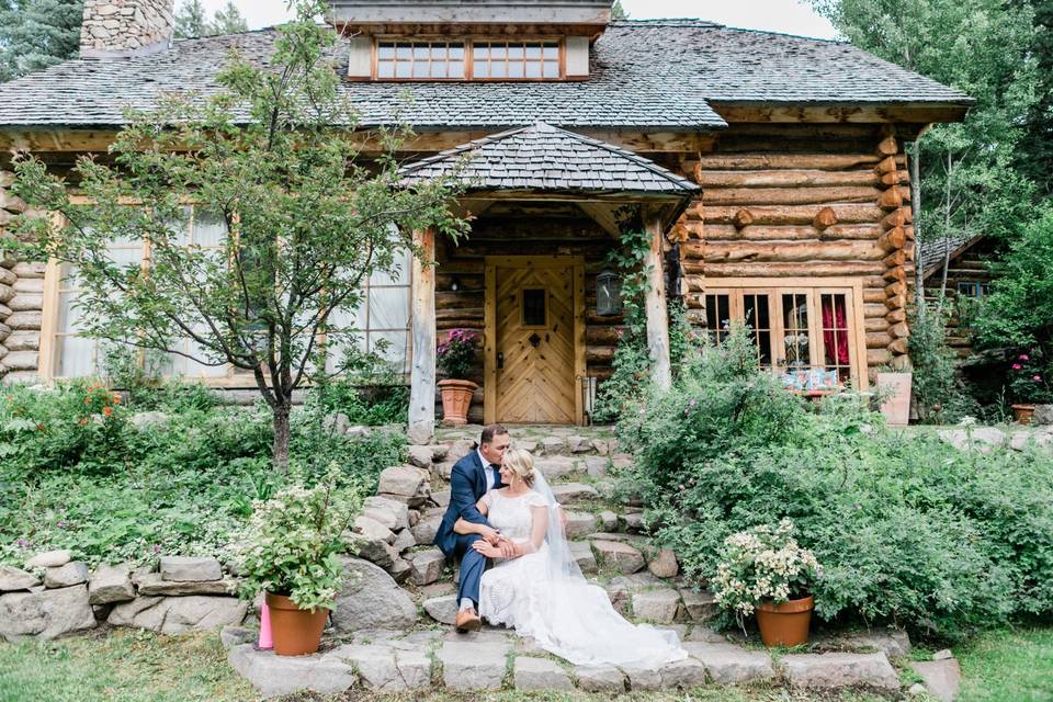 On the steps - Maija Karin Photography