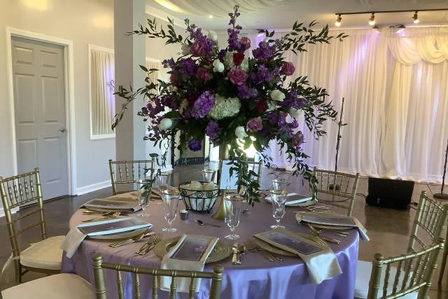 Guest Table