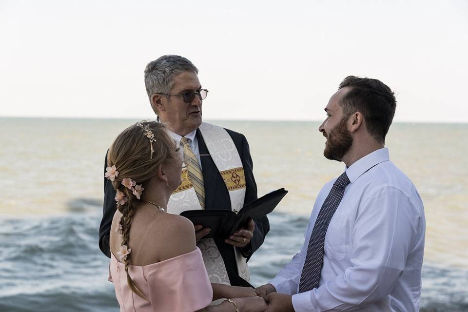 Lakefront Ceremony