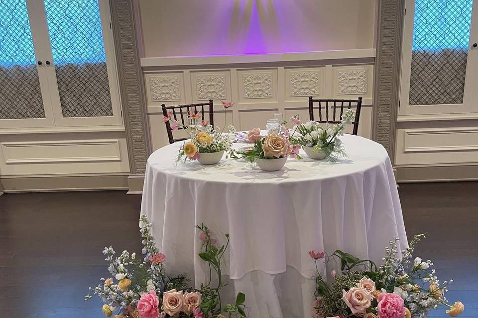 Newlyweds' table