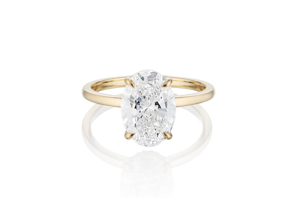 Oval Engagement Ring