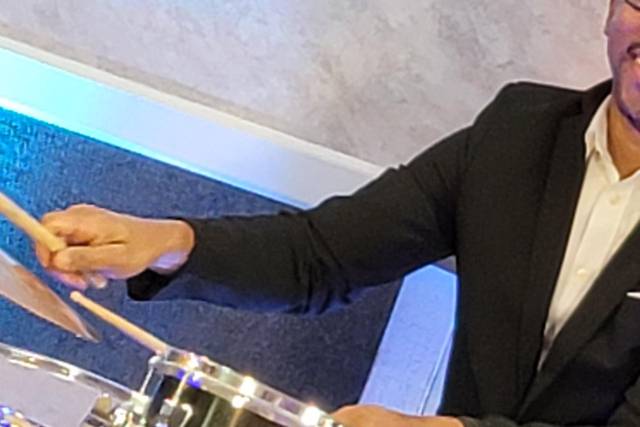 Ba Dum Dum Da Dum Dum Dum Tsss
