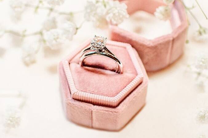 Pink ring box - Bia Photography