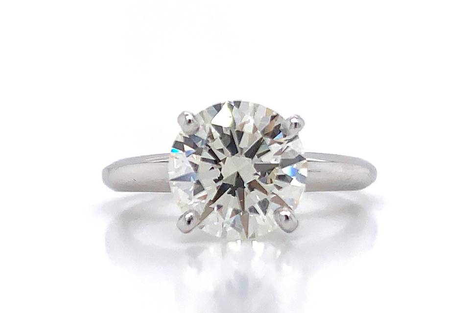 Round Engagement Ring