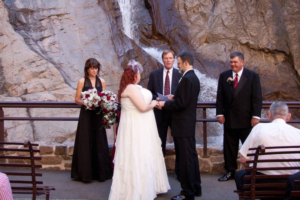 7 Falls wedding