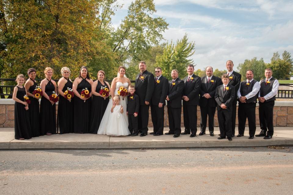 Glamorous wedding party - James R Byrd Photography