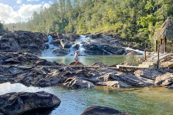 Vacation in the Cayo District