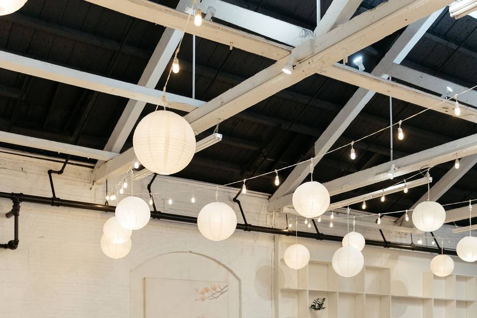 R & T main room side view