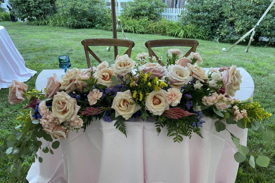 Large Floral Sweetheart table