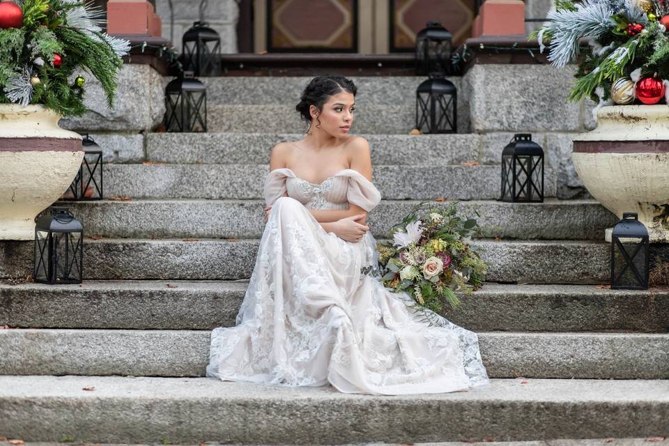 Bride outside the mansion