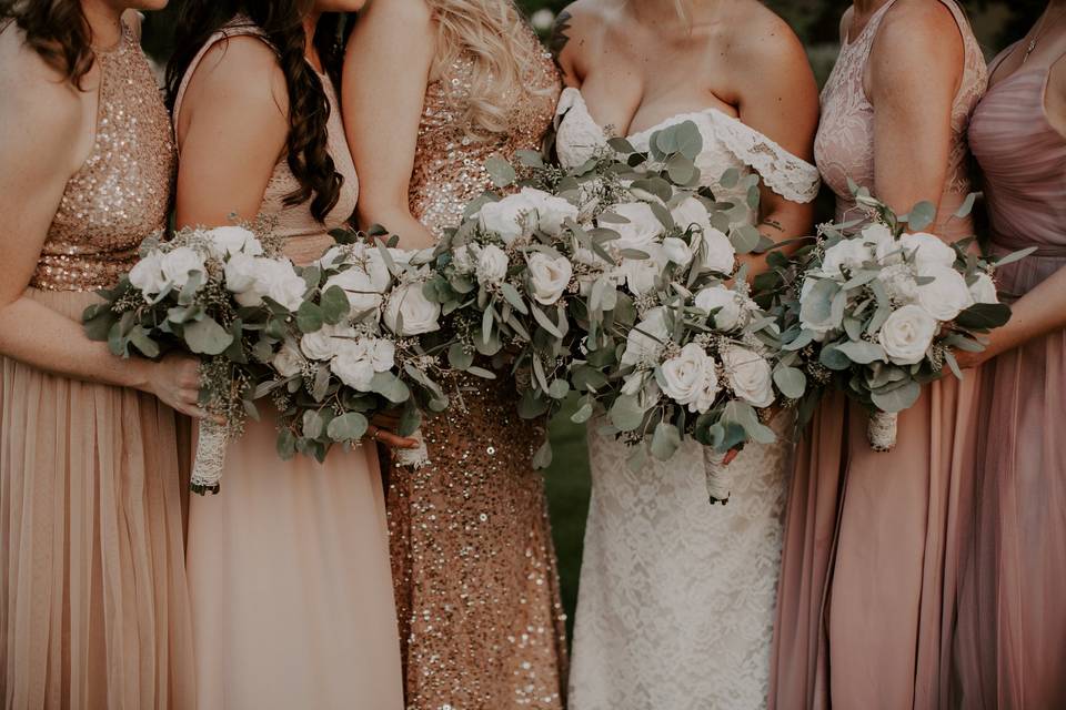 Bouquet line up