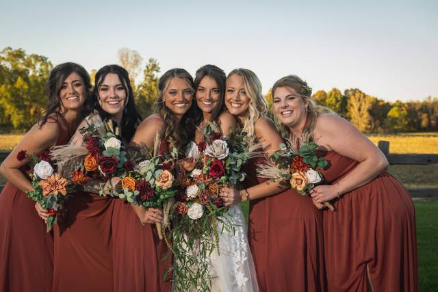 Nicki Hufford Photography - Photography - Warren, OH - WeddingWire