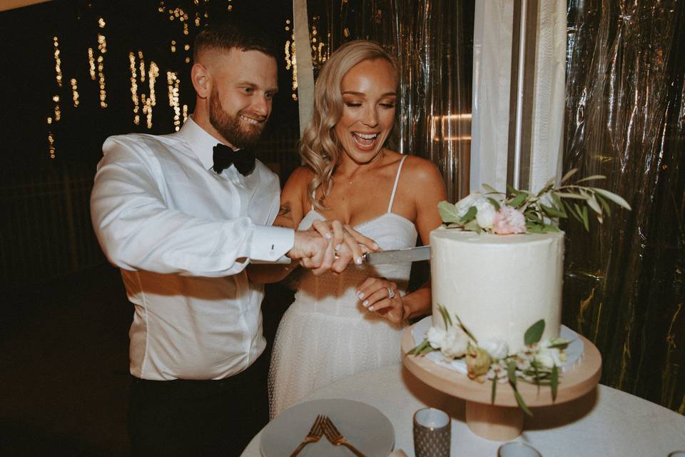 Cake cutting