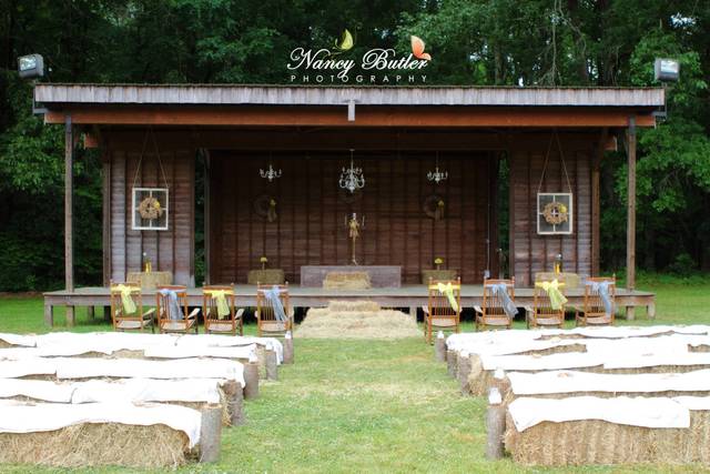 Wedding ceremony setting