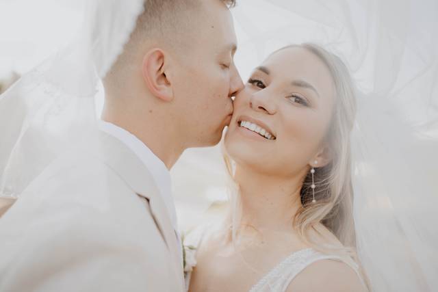 Caroline Captures Media