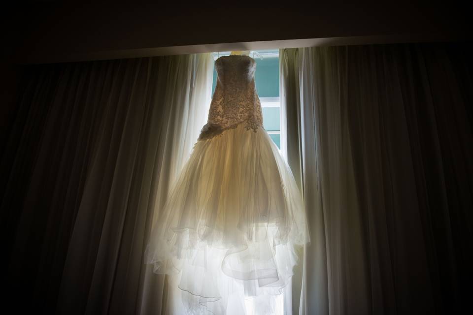 Wedding gown