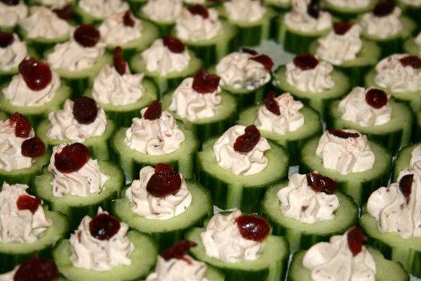 Boursin Cheese Cucumber Rounds