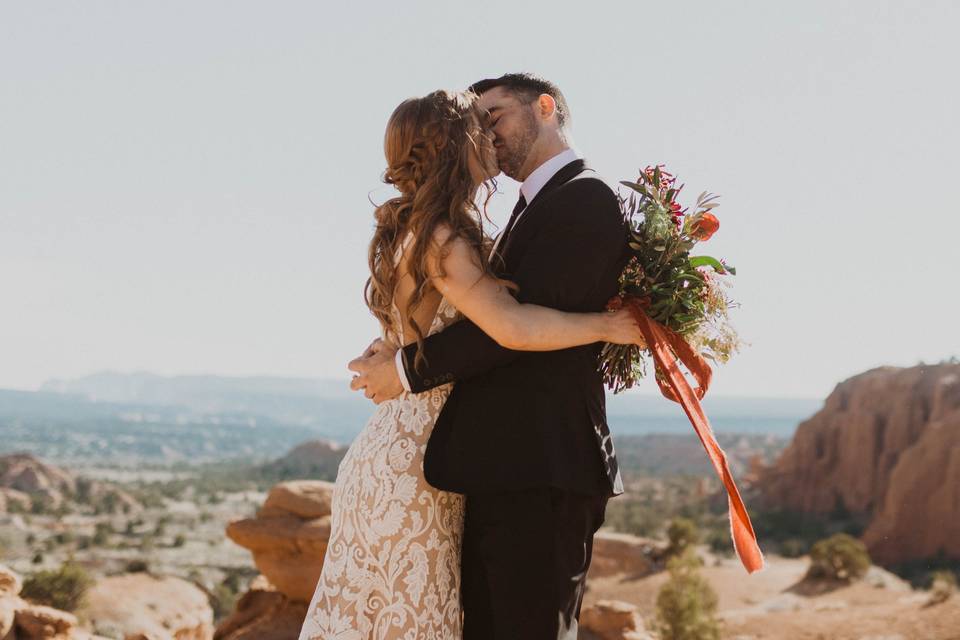 Passionate kiss in desert