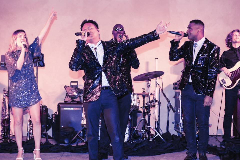 PDA Band