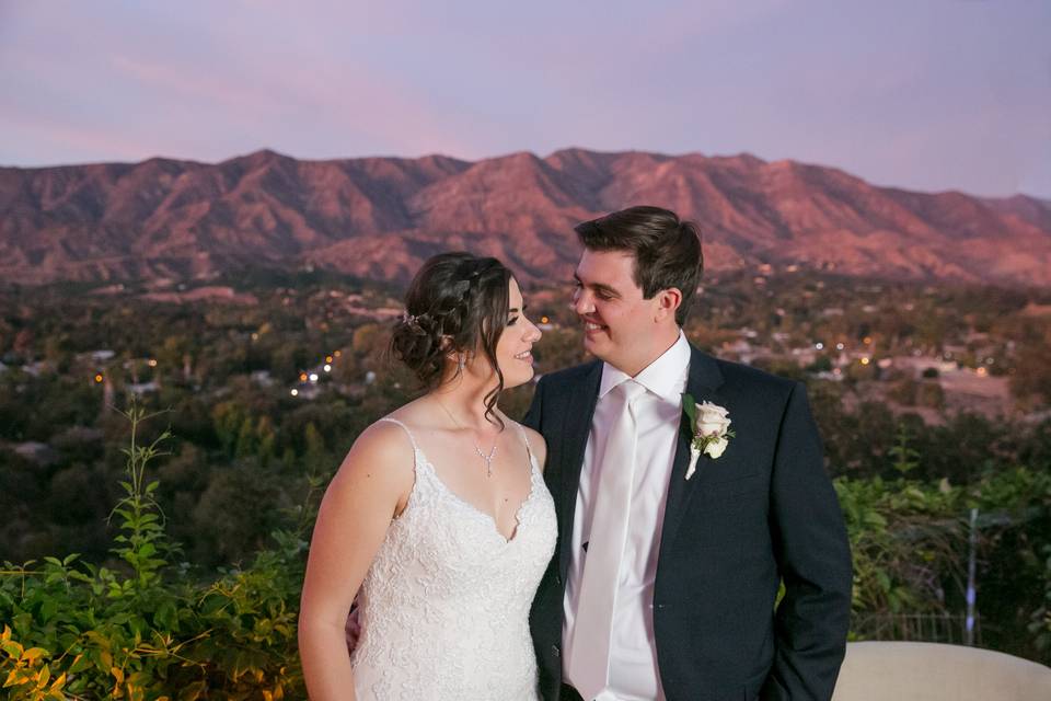 Look of love | Chris and Jenn Photos