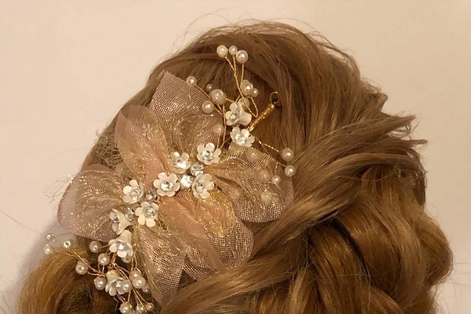 Prom, Wedding, bridesmaid hair