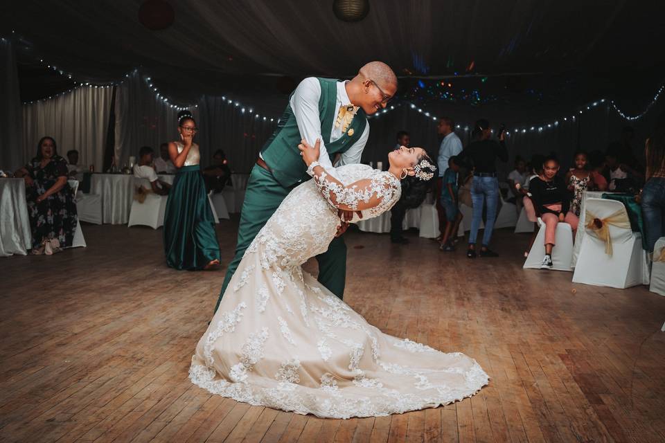 First dance lean