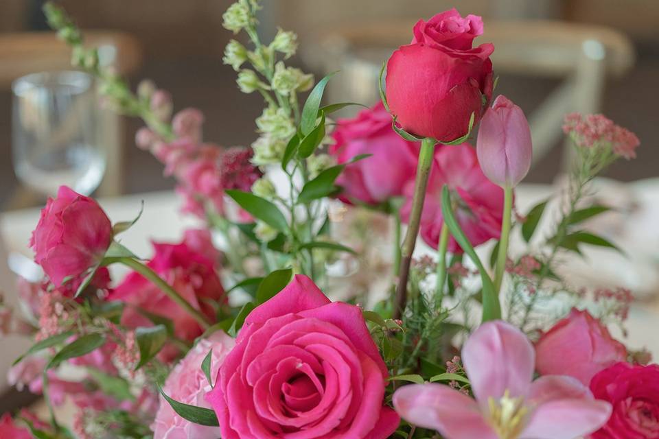 Monochromatic pink wedding