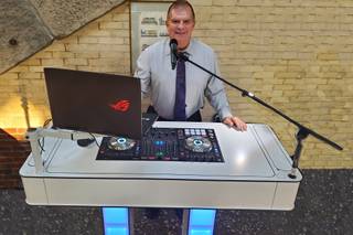 DJ Chuck Webb