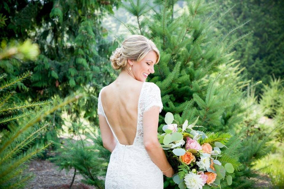 Backless gown