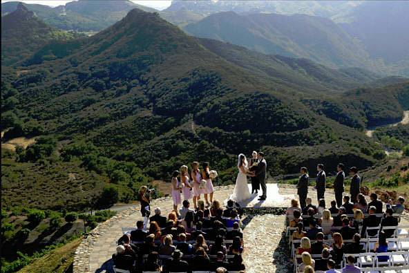 Wedding on a Heliport