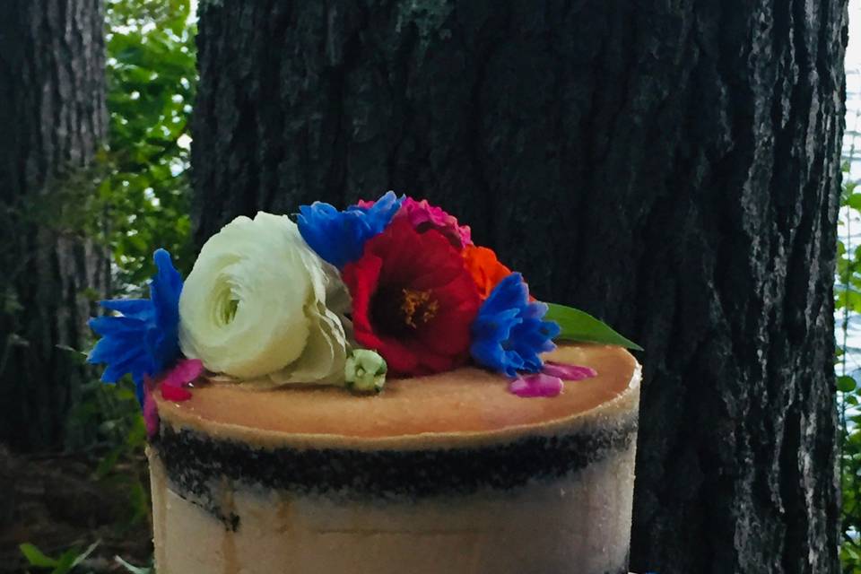 Rose bouquet cake